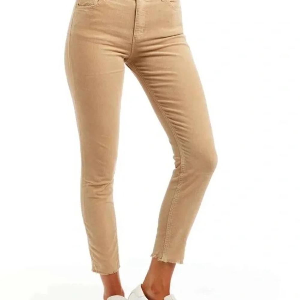 NWT | Tractr Mona High Rise Slim Crop Tan Corduroy with Frawed Hem | Size 2/26